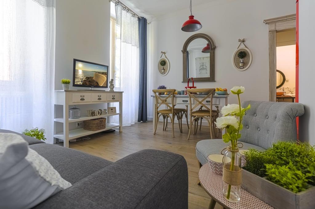 Cassini Gt - 1 Bedroom - Balcony - Place Garibaldi 尼斯 外观 照片